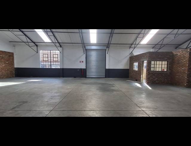353M² BUILDING TO LET IN BENONI SOUTH
